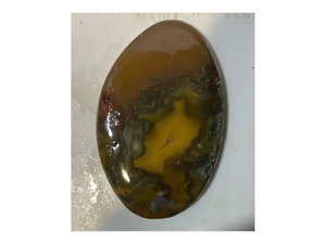 Кабошон-рисунок Поющая девушка